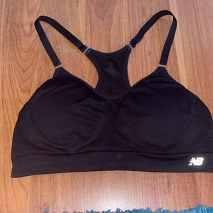 New balance sports bra